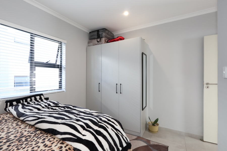 2 Bedroom Property for Sale in Parklands Western Cape